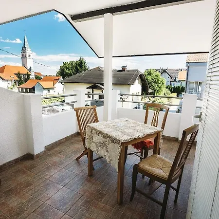 Prenocisce Sinkec Nada Bed and Breakfast